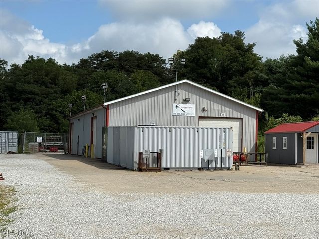 46789 W National Road, St Clairsville, OH 43950