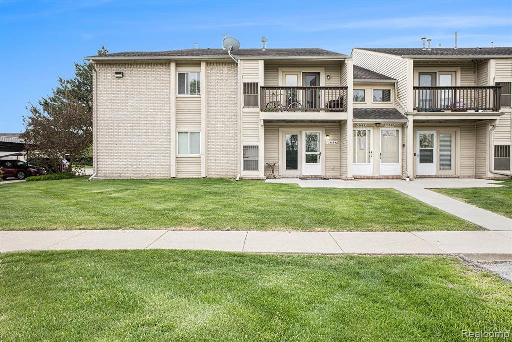 15054 Riverside Drive, Sterling Heights, MI 48313