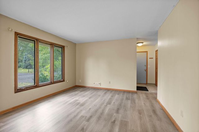 7741 Heritage Road, Eden Prairie, MN 55346