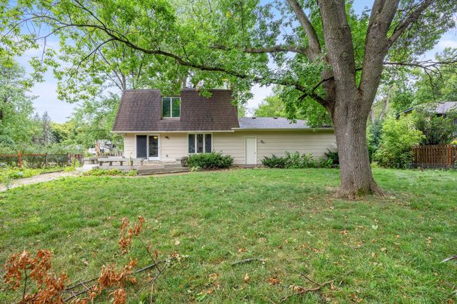 7741 Heritage Road, Eden Prairie, MN 55346
