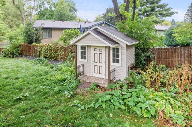 7741 Heritage Road, Eden Prairie, MN 55346