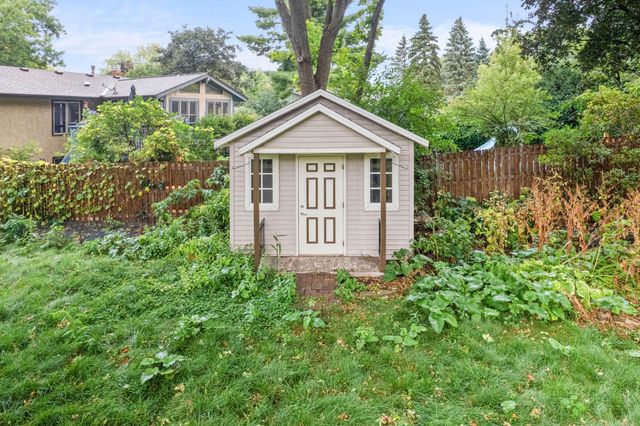 7741 Heritage Road, Eden Prairie, MN 55346