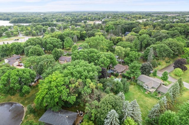 7741 Heritage Road, Eden Prairie, MN 55346