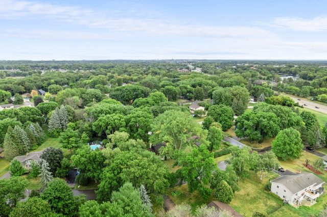 7741 Heritage Road, Eden Prairie, MN 55346