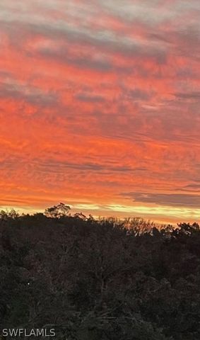 15435 Cedarwood LN 5-301, Naples, FL 34110