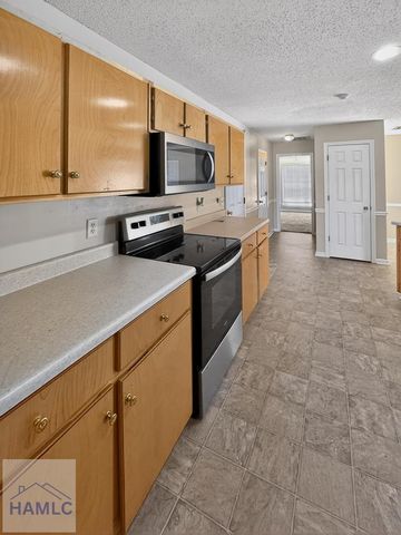 95 Shawn Court, Hinesville, GA 31313