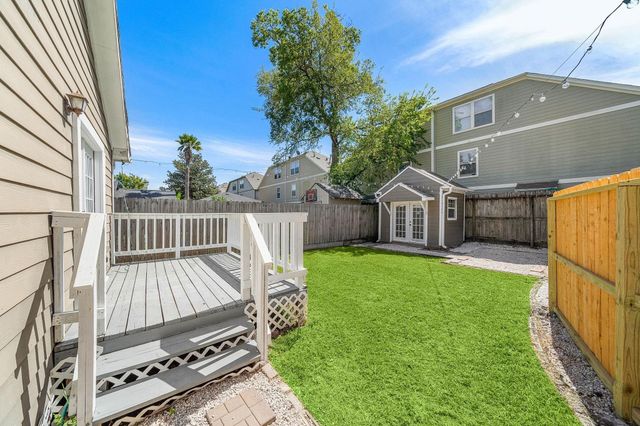 1327 Idylwild Street A, Houston, TX 77009