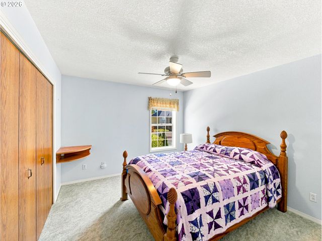 830 Ne 157TH Ave, Portland, OR 97230