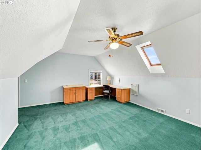 830 Ne 157TH Ave, Portland, OR 97230