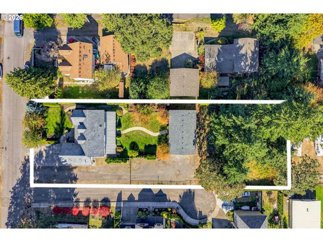 830 Ne 157TH Ave, Portland, OR 97230
