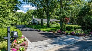225 Laurel Lane, Laurel Hollow, NY 11791