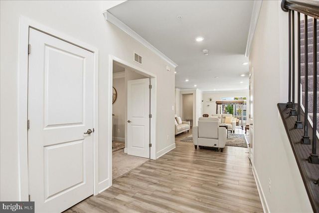 5688 LEWIS CARROLL DR, White Plains, MD 20695