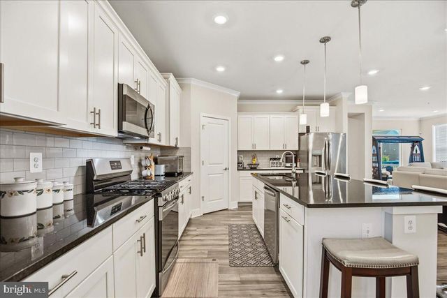 5688 LEWIS CARROLL DR, White Plains, MD 20695
