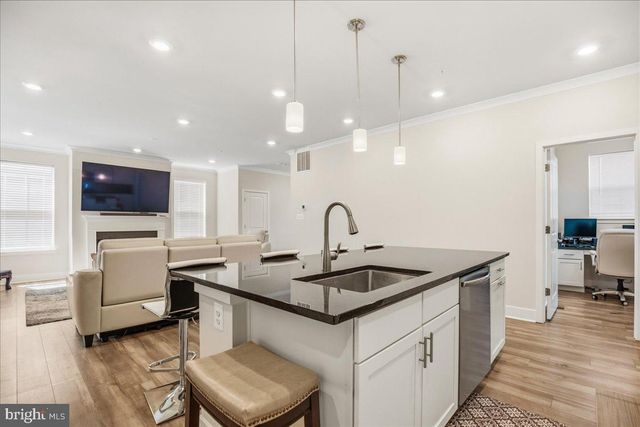 5688 LEWIS CARROLL DR, White Plains, MD 20695