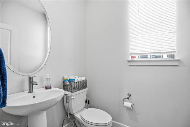 5688 LEWIS CARROLL DR, White Plains, MD 20695