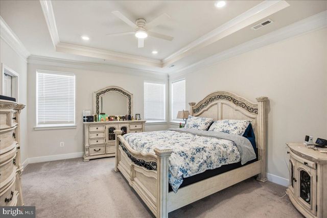 5688 LEWIS CARROLL DR, White Plains, MD 20695