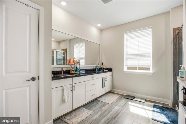 5688 LEWIS CARROLL DR, White Plains, MD 20695