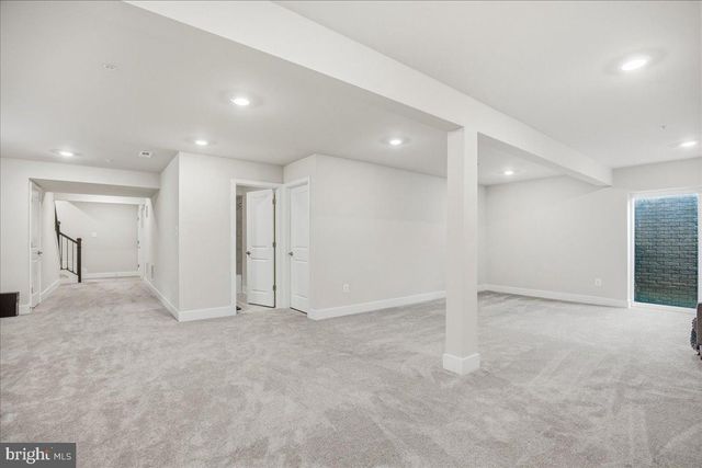 5688 LEWIS CARROLL DR, White Plains, MD 20695