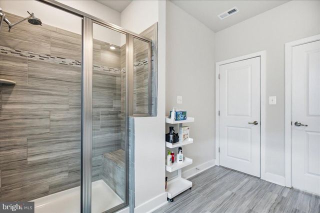 5688 LEWIS CARROLL DR, White Plains, MD 20695