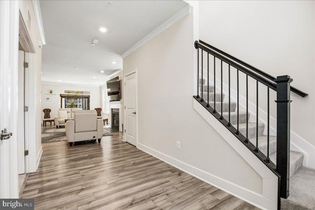 5688 LEWIS CARROLL DR, White Plains, MD 20695