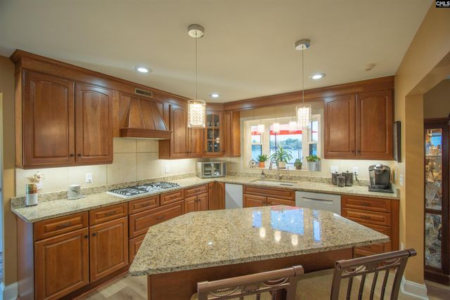 545 Superior Circle, Chapin, SC 29036