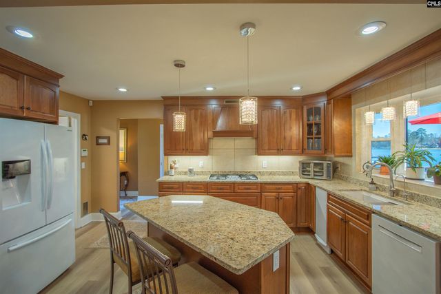 545 Superior Circle, Chapin, SC 29036