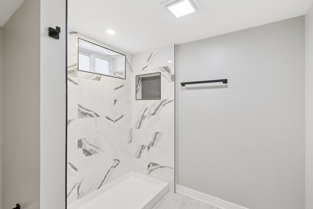 419 S Chase Avenue, Lombard, IL 60148