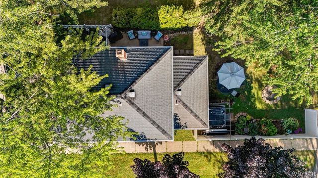 38 Laverack Avenue, Lancaster, NY 14086