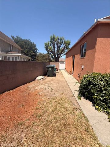 10208 Colima, Whittier, CA 90603