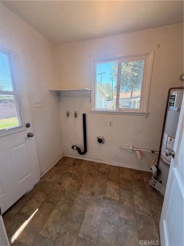 10208 Colima, Whittier, CA 90603