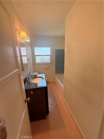 10208 Colima, Whittier, CA 90603