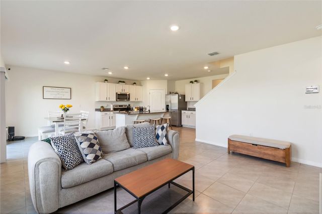 2780 SWOOPING SPARROW DRIVE, St Cloud, FL 34773