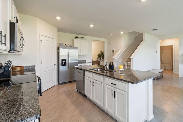 2780 SWOOPING SPARROW DRIVE, St Cloud, FL 34773