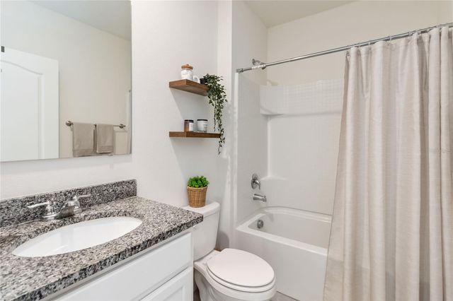 2780 SWOOPING SPARROW DRIVE, St Cloud, FL 34773