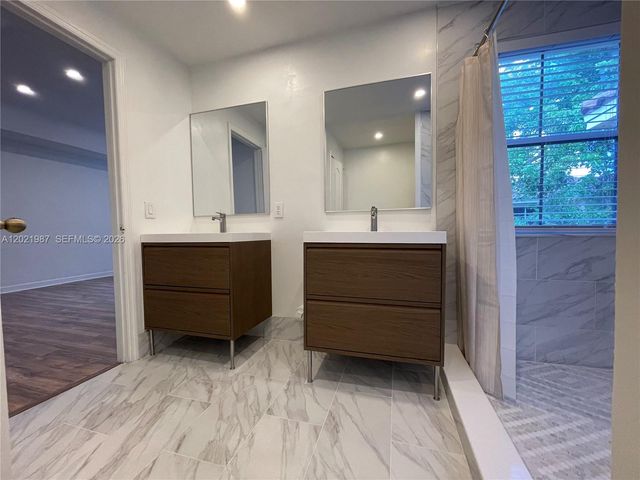 3510 SW 170th Ave, Miramar, FL 33027