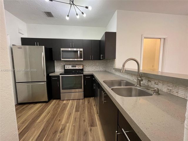 3510 SW 170th Ave, Miramar, FL 33027
