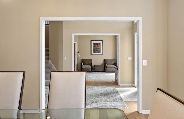 9677 Jonathan Lane, Eden Prairie, MN 55347