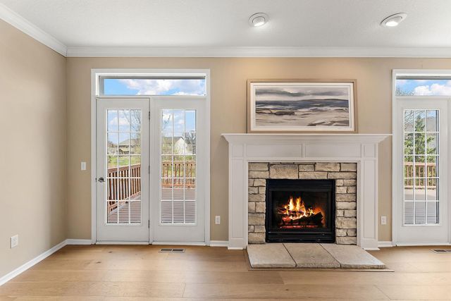 9677 Jonathan Lane, Eden Prairie, MN 55347