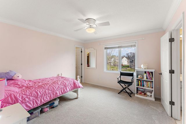 9677 Jonathan Lane, Eden Prairie, MN 55347