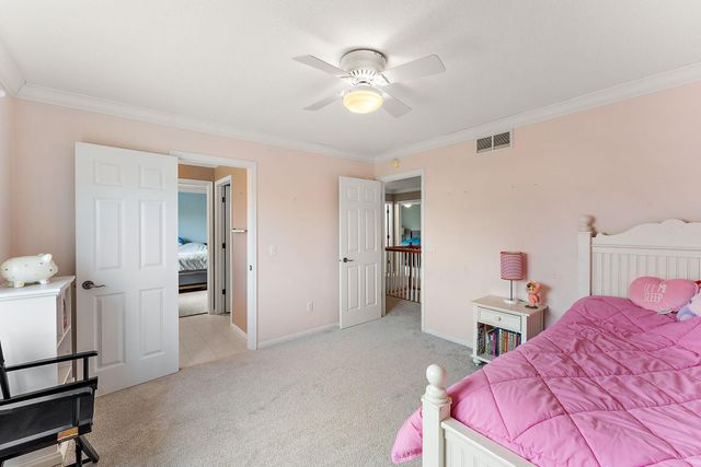 9677 Jonathan Lane, Eden Prairie, MN 55347