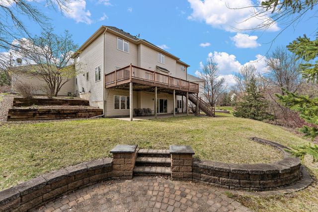 9677 Jonathan Lane, Eden Prairie, MN 55347