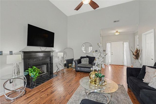 115 Stillmere Court, Winston-salem, NC 27101