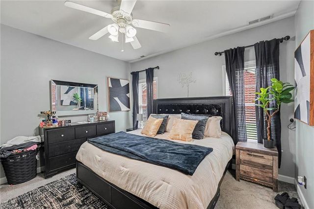 115 Stillmere Court, Winston-salem, NC 27101