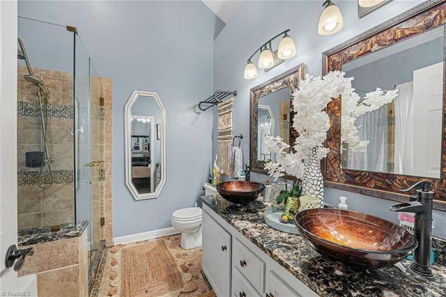 115 Stillmere Court, Winston-salem, NC 27101