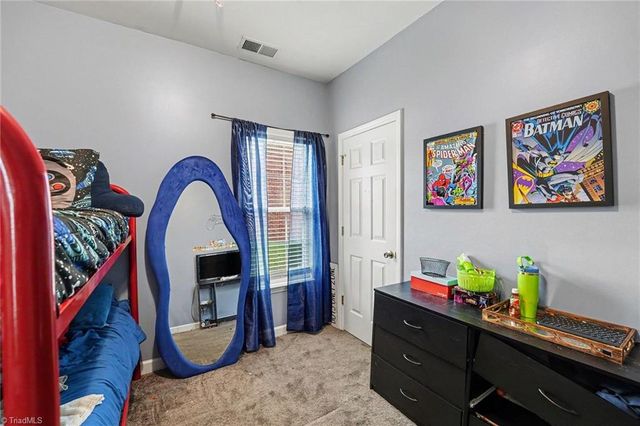 115 Stillmere Court, Winston-salem, NC 27101