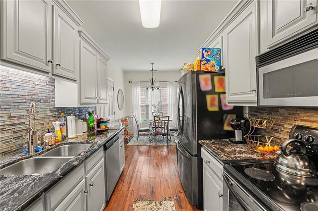 115 Stillmere Court, Winston-salem, NC 27101
