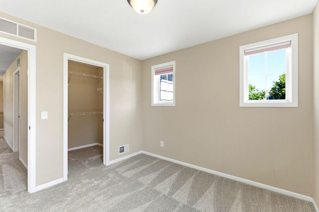 4720 Palmer Court, Minnetrista, MN 55331