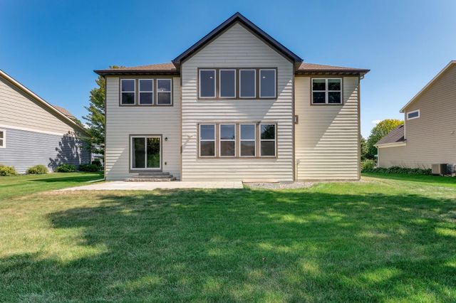 4720 Palmer Court, Minnetrista, MN 55331