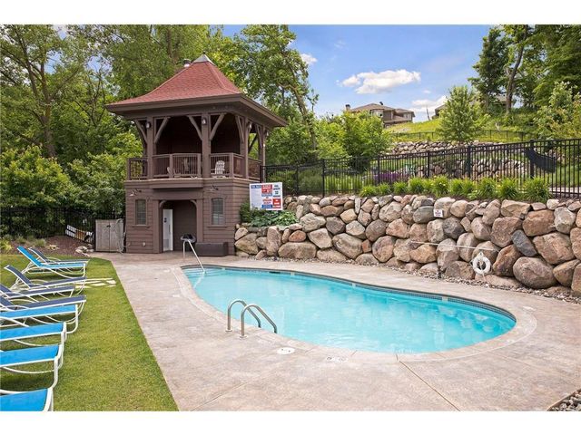 4720 Palmer Court, Minnetrista, MN 55331