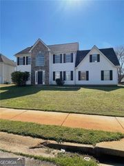 700 Cannoli Court, Mcdonough, GA 30253